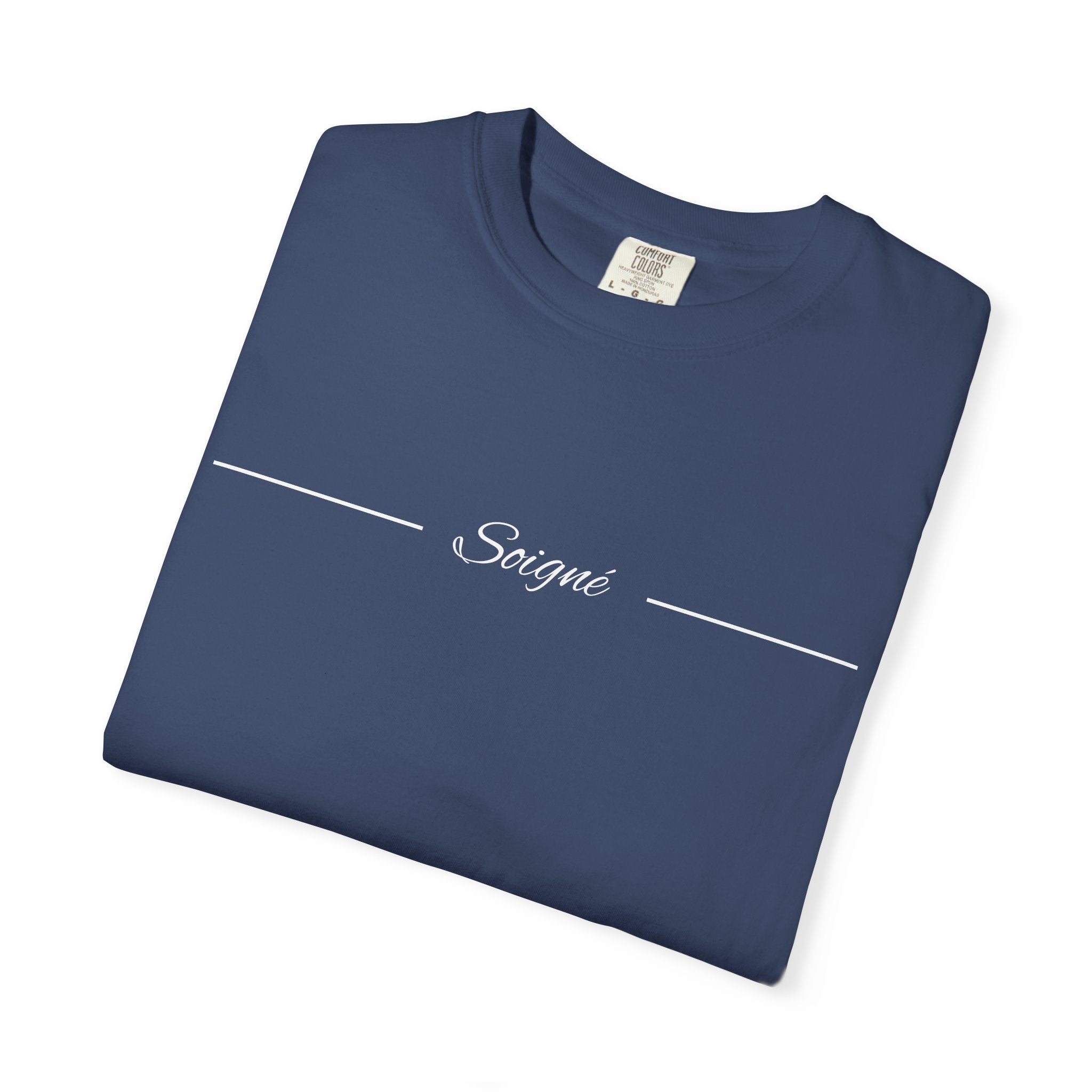 SOIGNÉ- Men's Essentials Tee white script